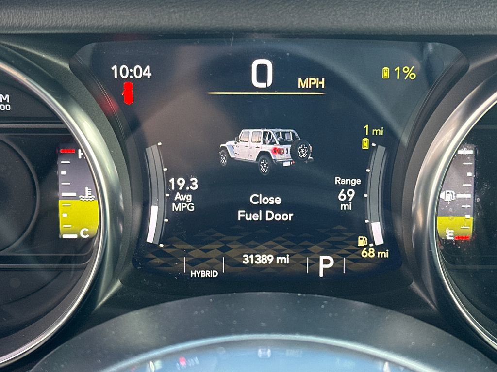 Used 2022 Jeep Wrangler Unlimited Sahara w/ Cold Weather Group image 22