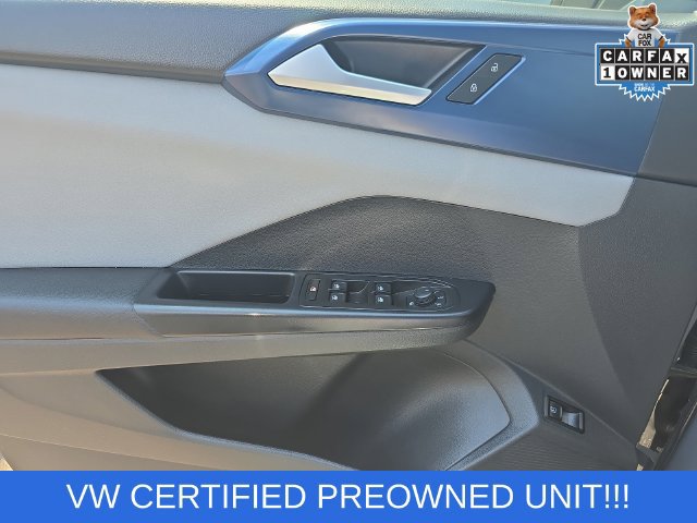 Used 2023 Volkswagen Taos SE w/ Panoramic Sunroof Package FWD image 22