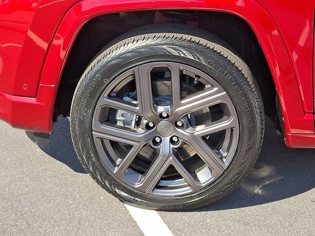 Used 2024 Jeep Compass Limited w/ Driver Assist Group I image 8