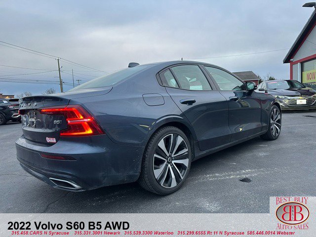 Used 2022 Volvo S60 B5 Momentum w/ Premium Package image 3