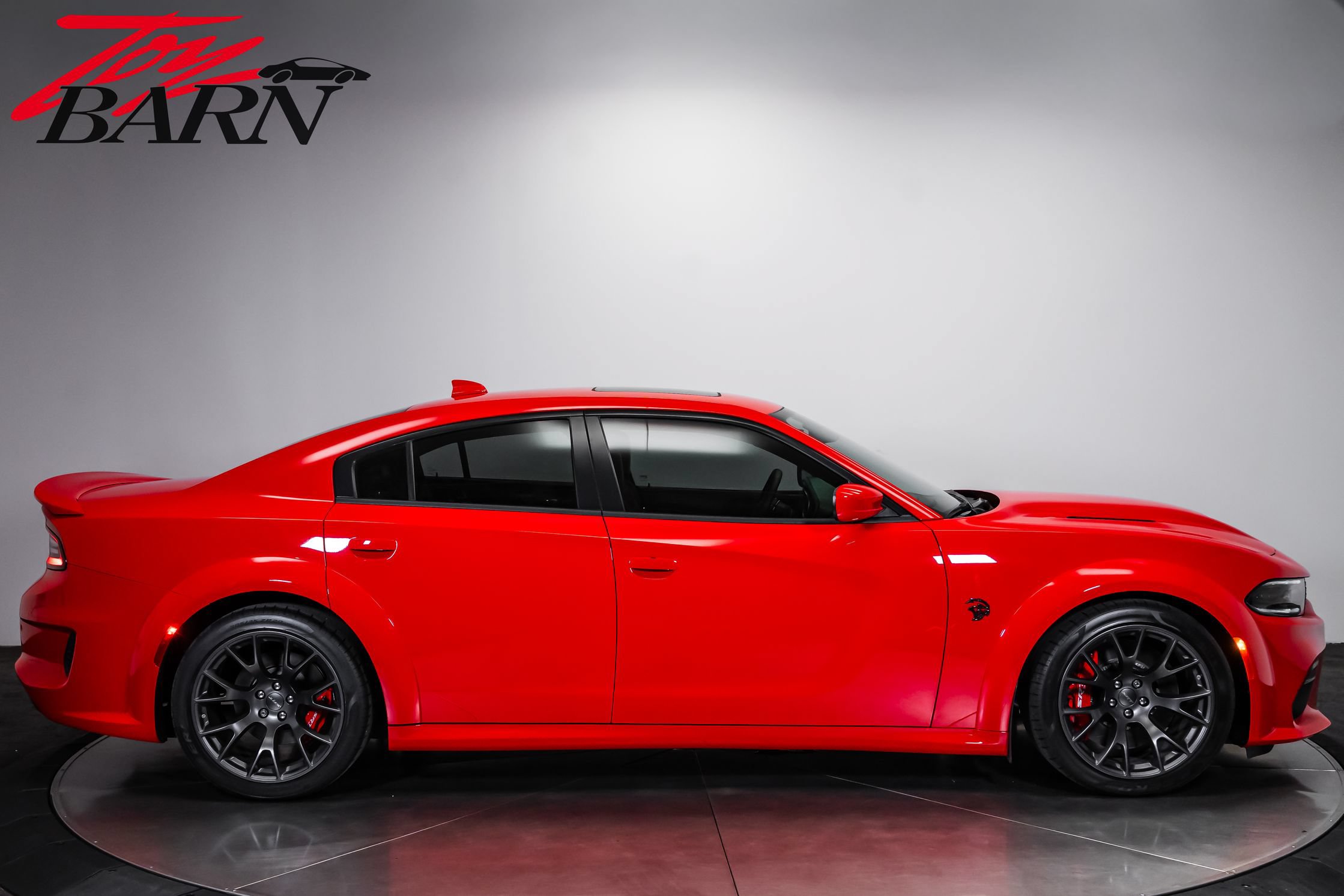 Used 2021 Dodge Charger SRT Hellcat RWD image 6