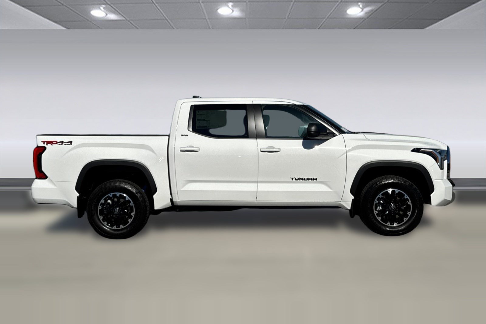 New 2026 Toyota Tundra SR5 AWD/4WD image 8