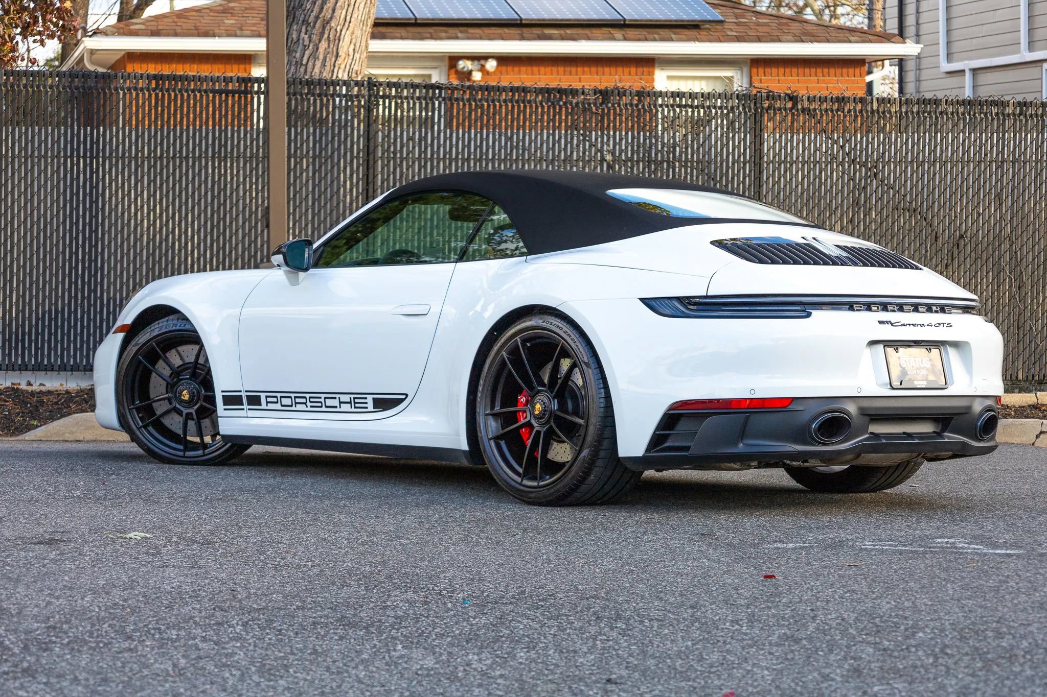 Used 2024 Porsche 911 Carrera 4 GTS image 39