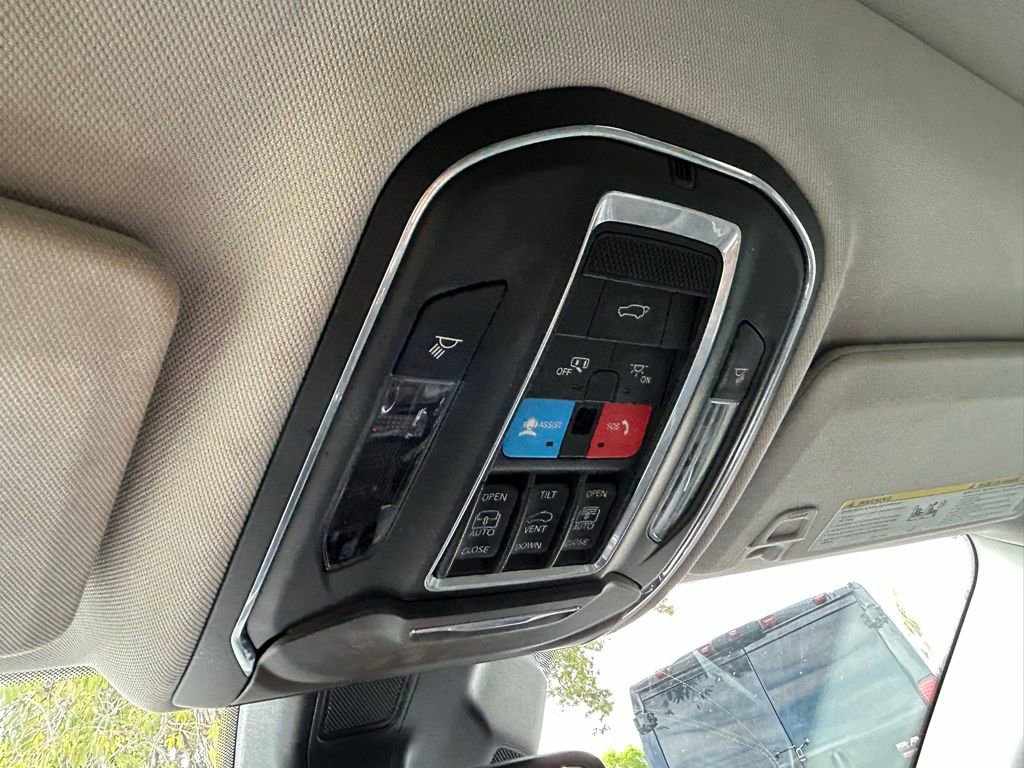 Used 2021 Jeep Grand Cherokee L Limited image 27