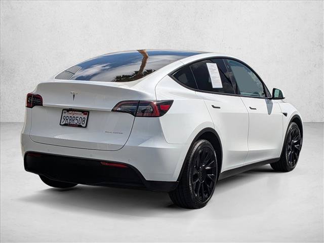 Used 2021 Tesla Model Y Long Range AWD/4WD image 5