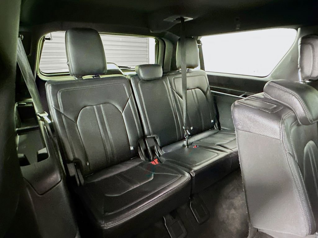 Used 2019 Ford Expedition Max Limited image 27