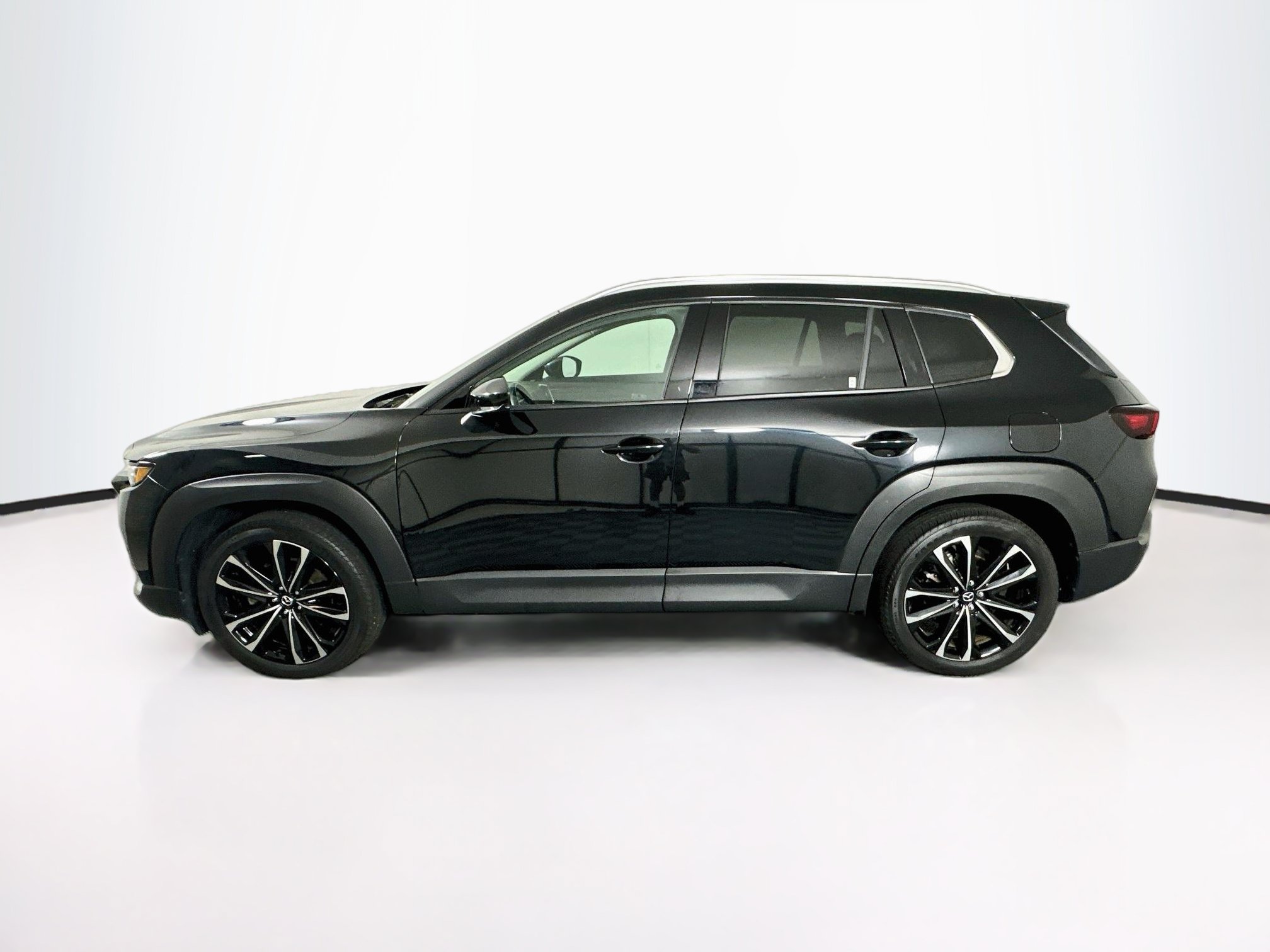Used 2025 MAZDA CX-50 AWD 2.5 S w/ Premium Plus Pkg image 4