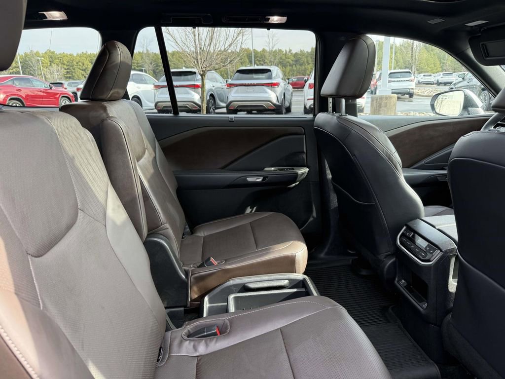 Used 2024 Lexus TX 350 AWD w/ Captains Chair Package image 16