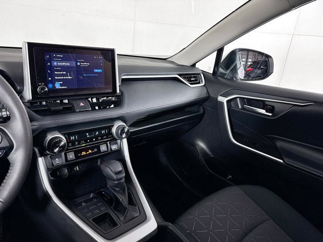 Used 2025 Toyota RAV4 XLE w/ Convenience Package image 19