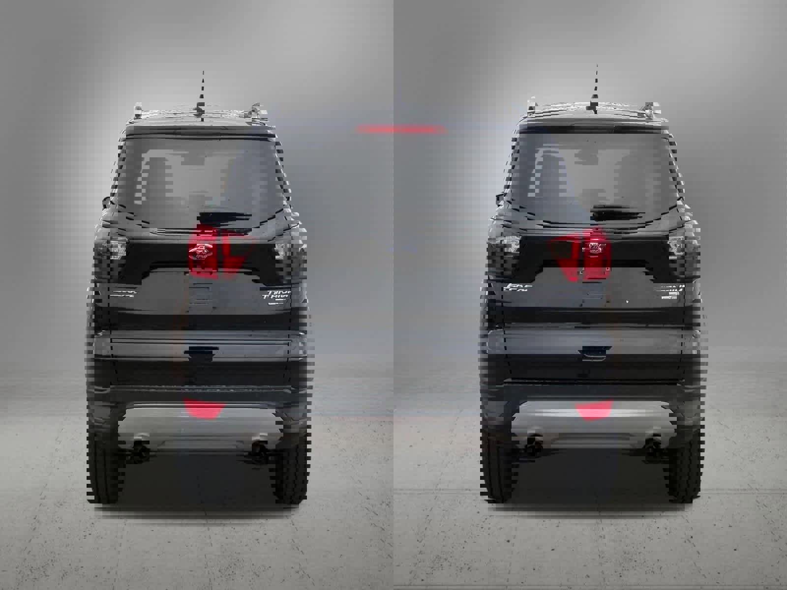 Used 2019 Ford Escape Titanium image 5