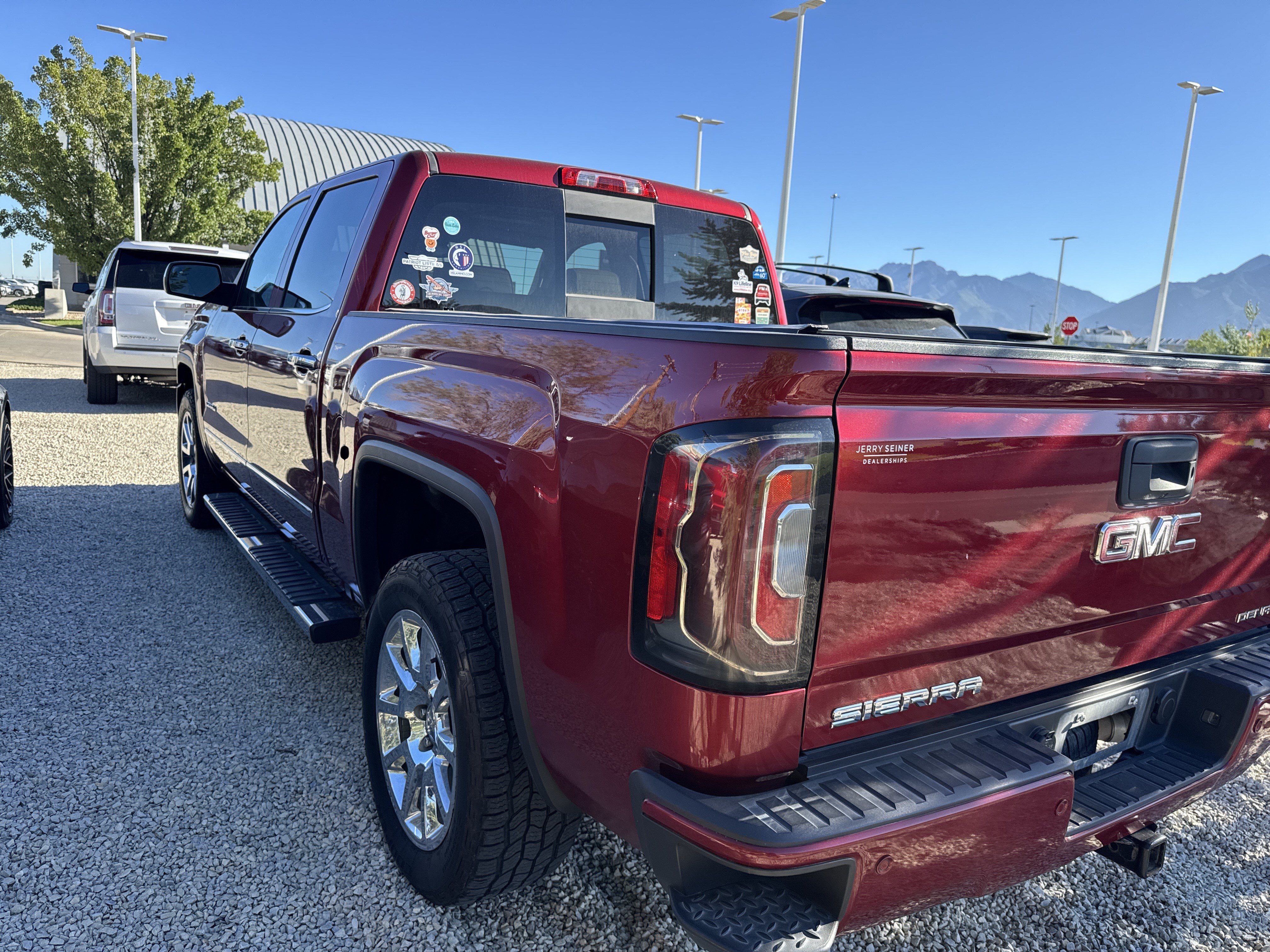 Used 2018 GMC Sierra 1500 Denali AWD/4WD image 5