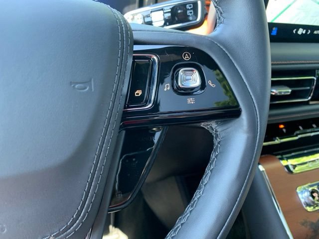 New 2026 Lincoln Aviator Black Label w/ Dynamic Handling Package AWD/4WD image 26