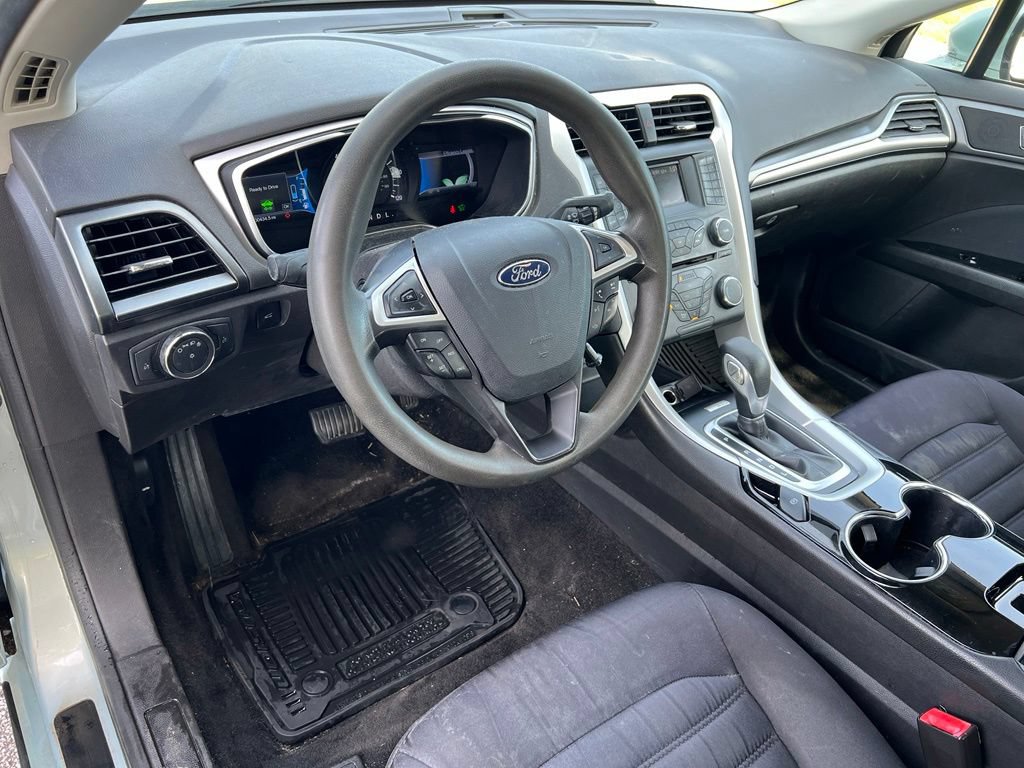 Used 2014 Ford Fusion SE FWD image 20
