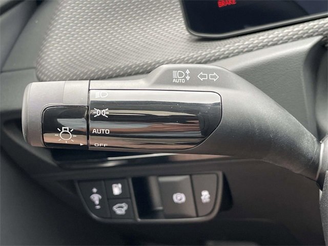 New 2025 Kia EV6 Wind image 30
