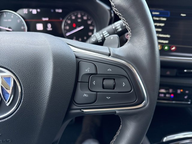 Used 2022 Buick Envision Essence w/ Technology Package II image 17