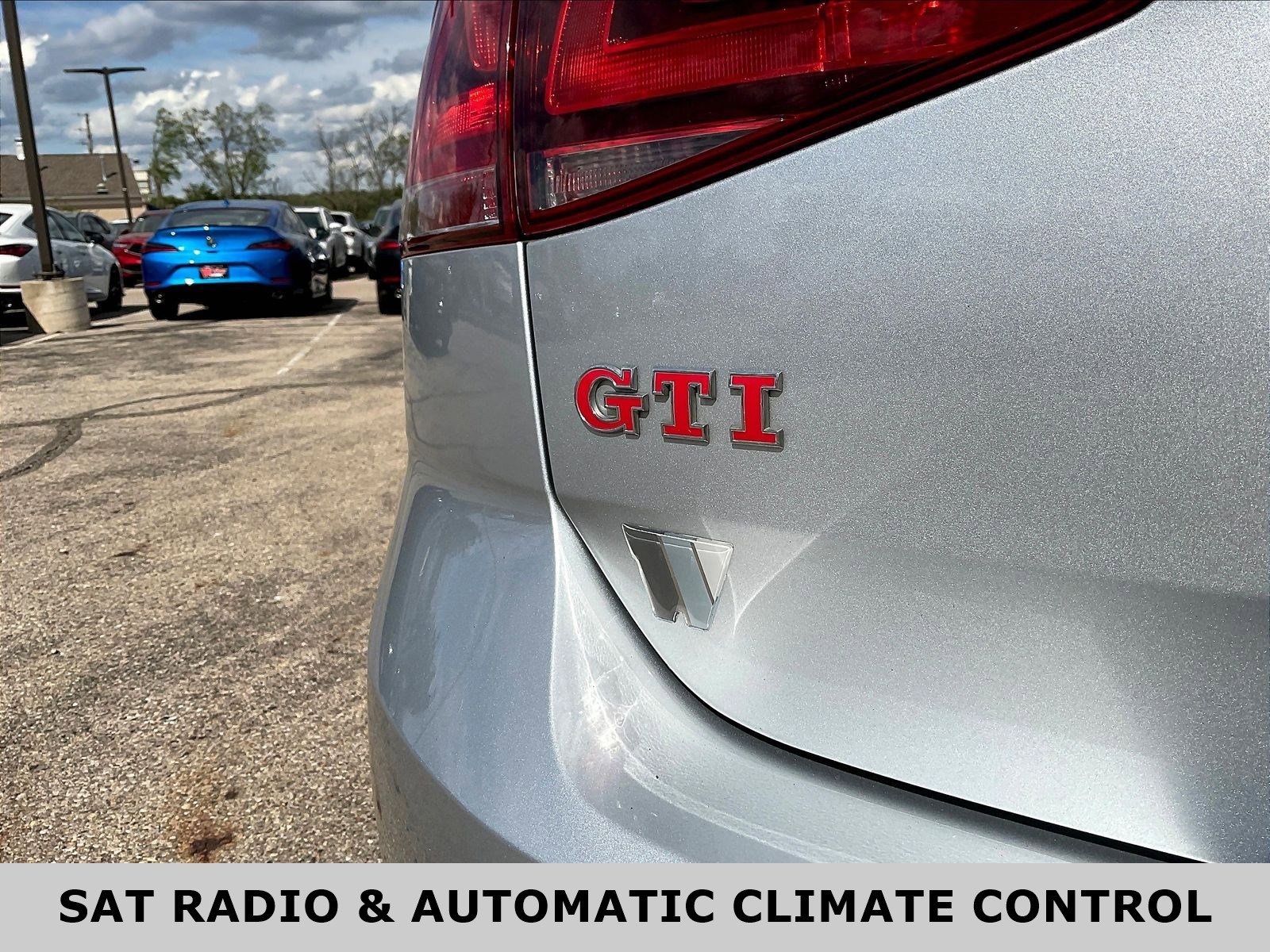 Used 2017 Volkswagen GTI S FWD image 24