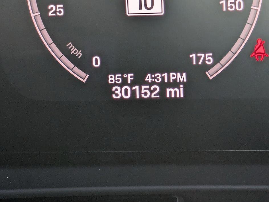 Used 2024 Porsche Cayenne image 18