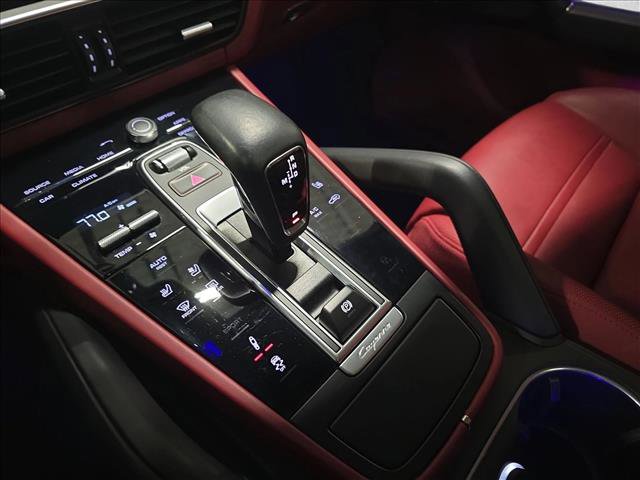 Used 2022 Porsche Cayenne S image 26