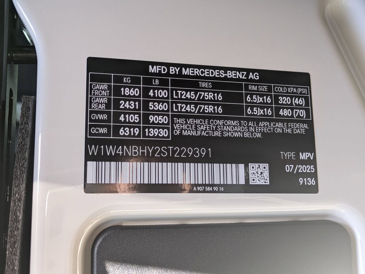 New 2025 Mercedes-Benz Sprinter 2500 image 15
