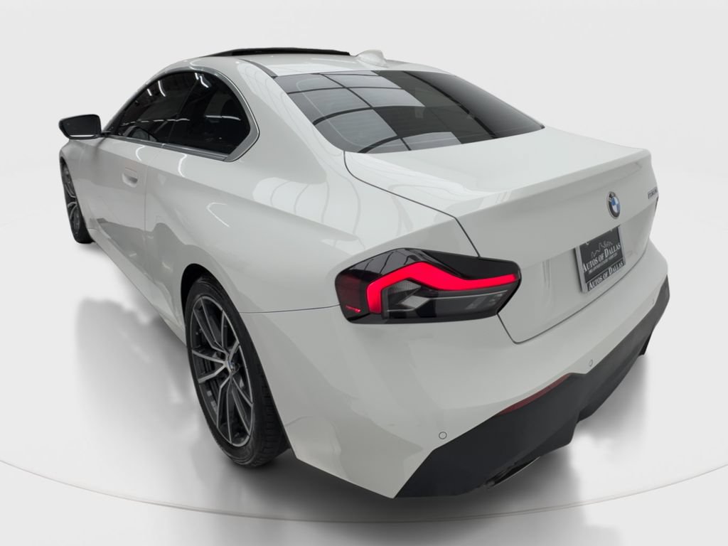 Used 2022 BMW 230i Coupe w/ Premium Package 2 RWD image 11