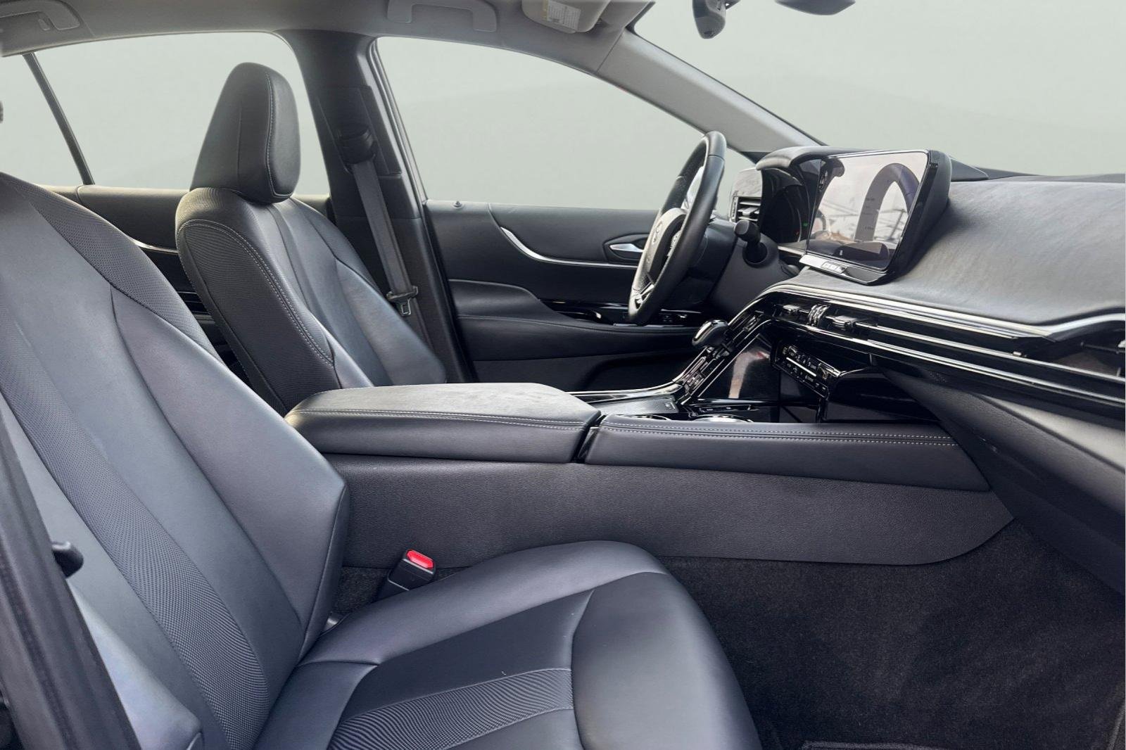 Certified 2023 Toyota Mirai XLE image 19