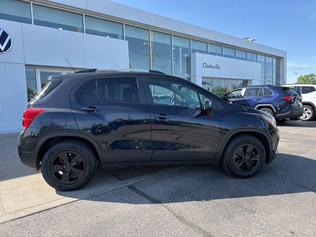 Used 2021 Chevrolet Trax LT FWD image 7