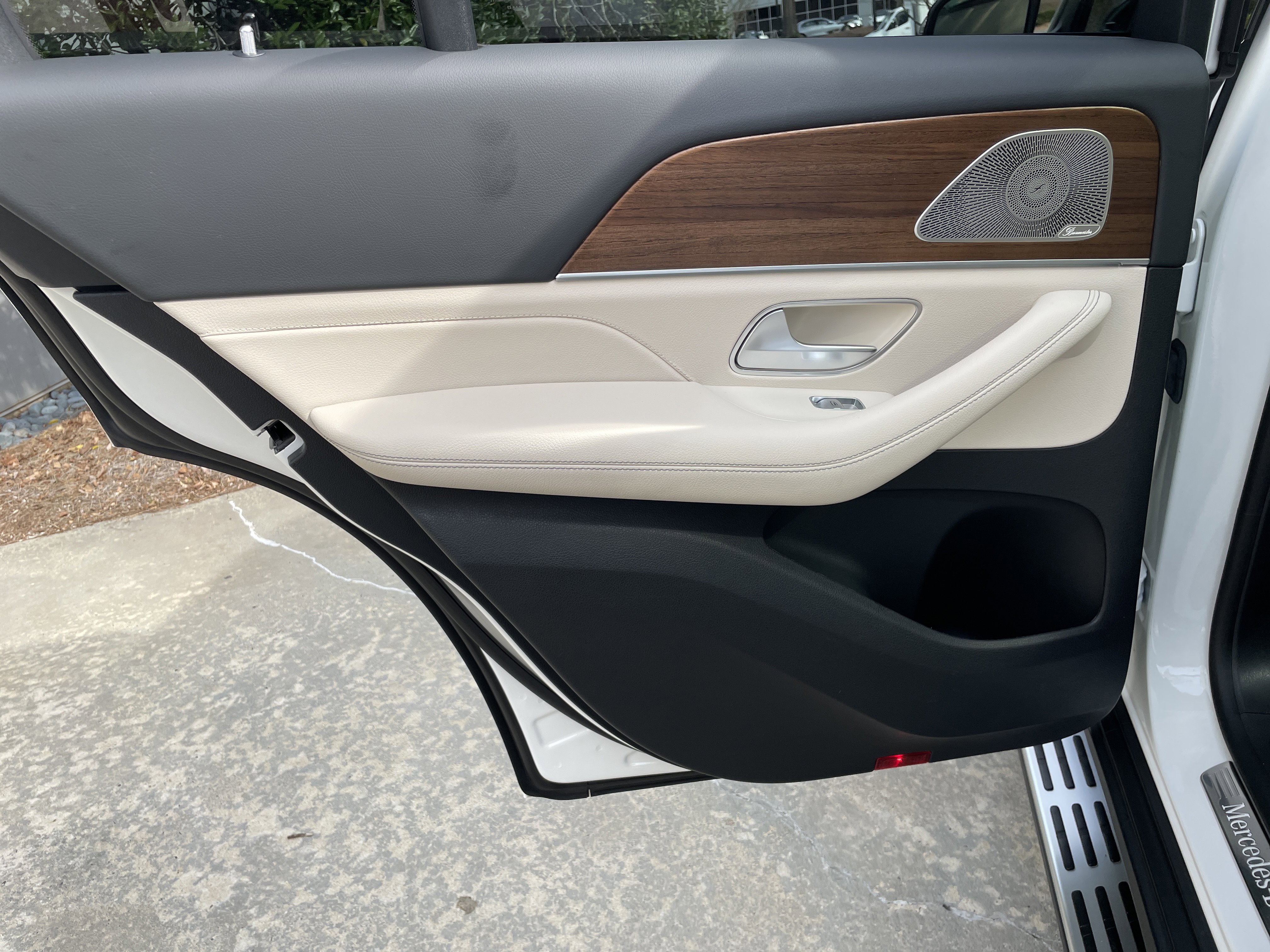 Certified 2023 Mercedes-Benz GLE 450 4MATIC image 37