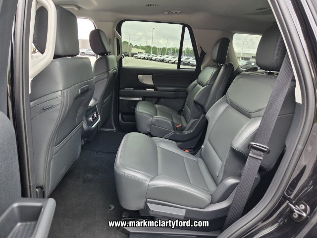 New 2026 Ford Expedition Active RWD image 10