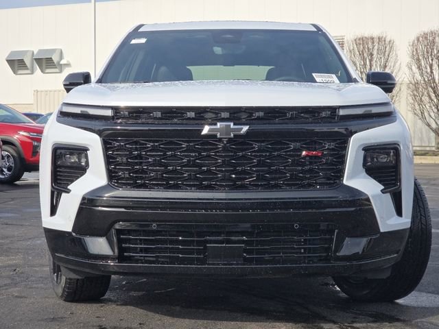 New 2026 Chevrolet Traverse RS w/ LPO, Floor Liner Package AWD/4WD image 22