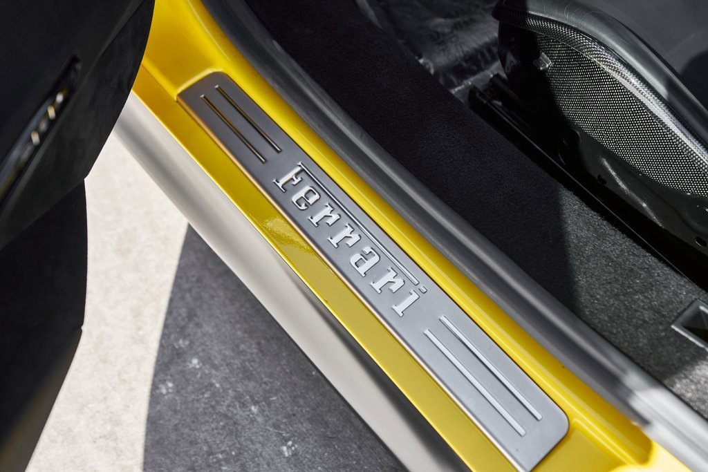 Used 2022 Ferrari SF90 Stradale image 37