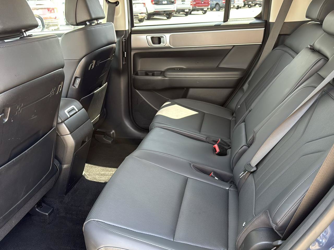 Used 2026 Hyundai Santa Fe SEL FWD image 38