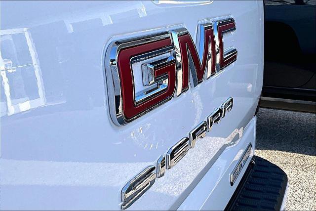 New 2026 GMC Sierra 1500 Elevation w/ Elevation Premium Package image 12