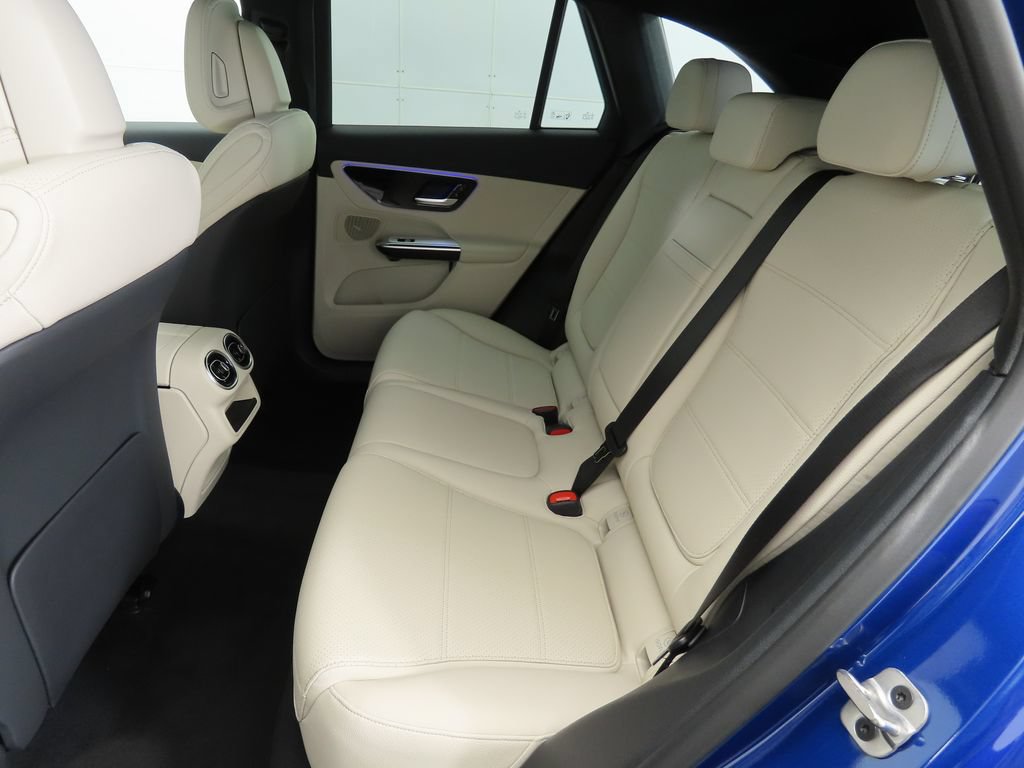 Certified 2026 Mercedes-Benz GLC 300 image 21