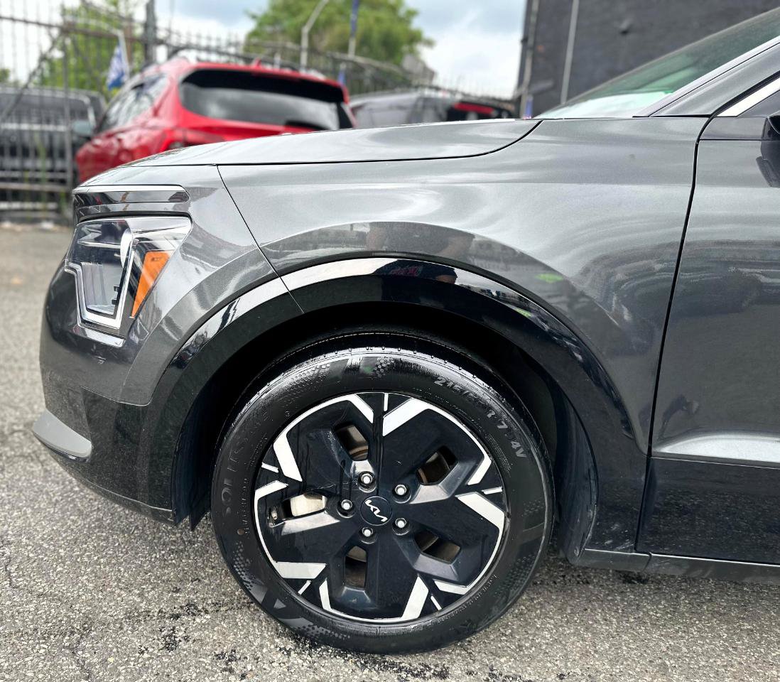 Used 2023 Kia Niro Wind FWD image 7