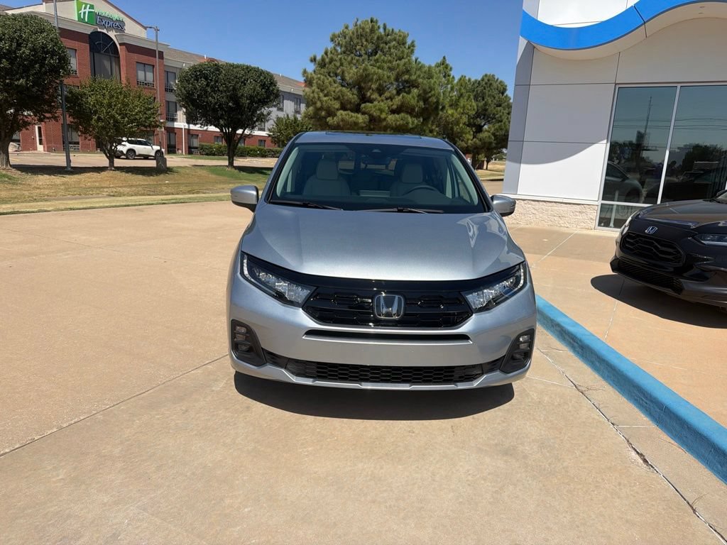 New 2026 Honda Odyssey Touring image 5