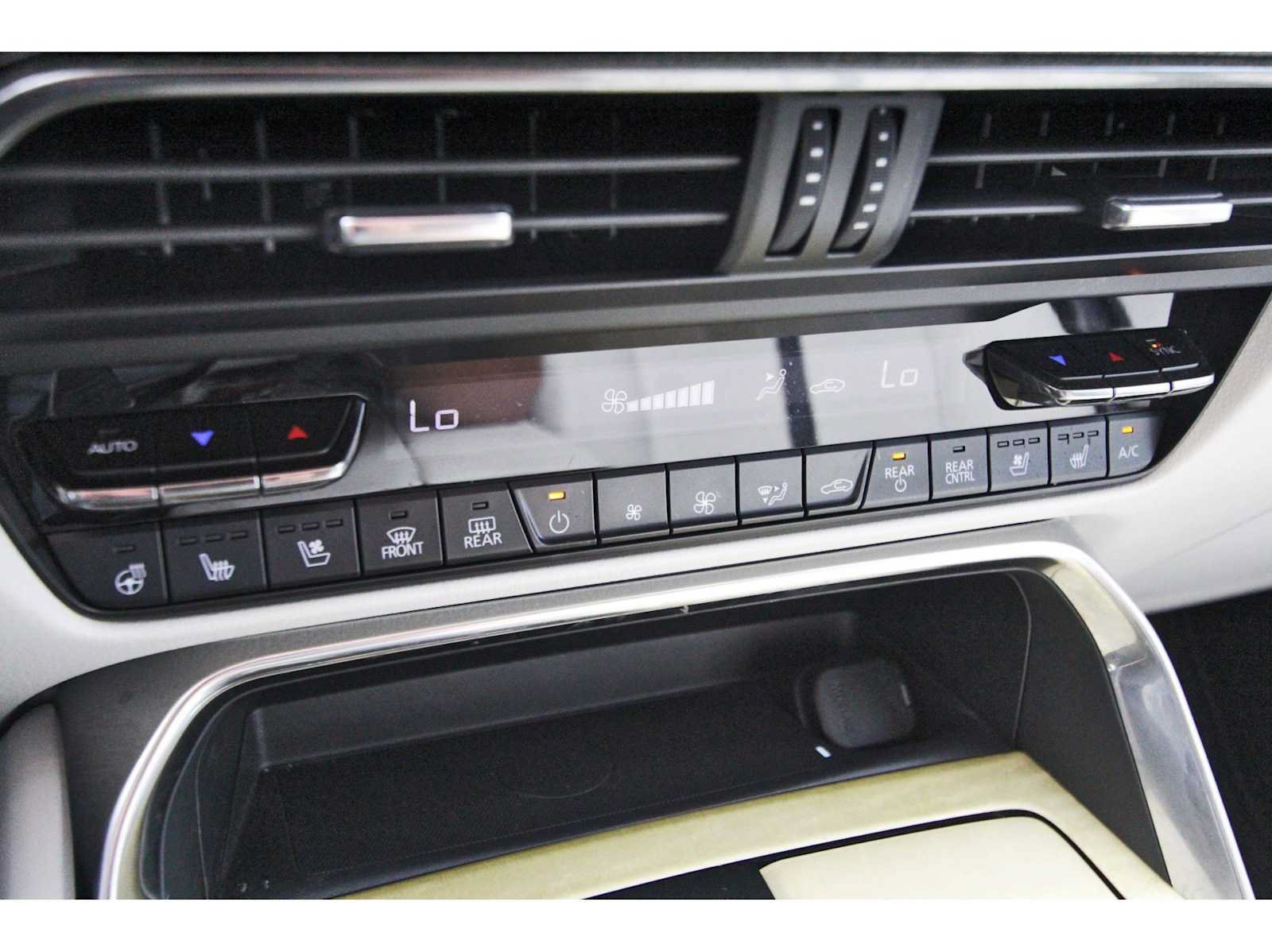 Certified 2025 MAZDA CX-90 3.3 Turbo S w/ Premium Plus AWD/4WD image 25