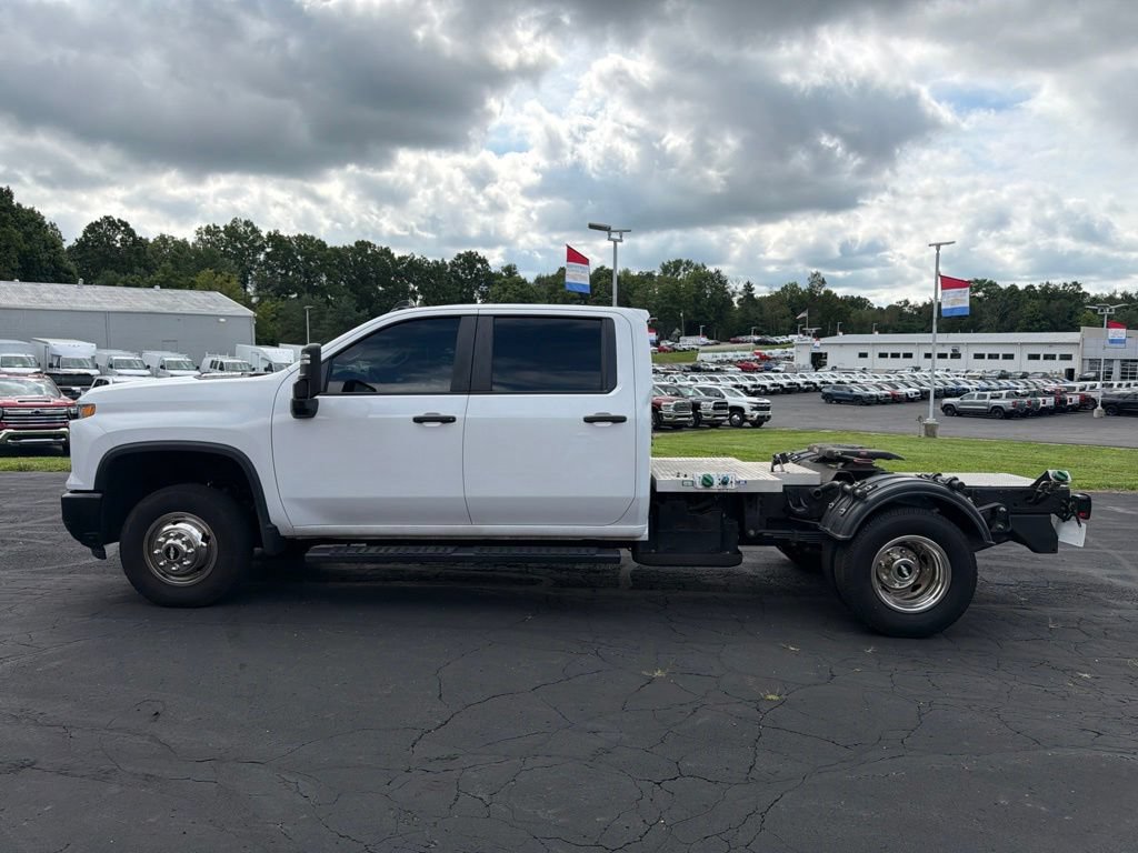 Used 2024 Chevrolet Silverado 3500 W/T w/ WT Convenience Package AWD/4WD image 34