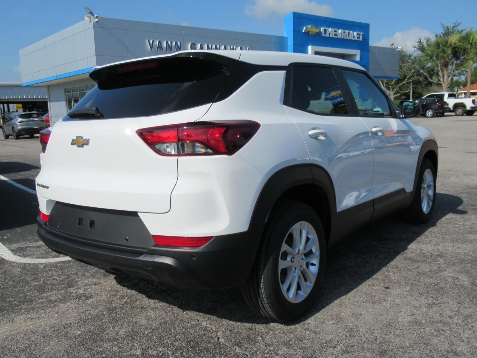 New 2026 Chevrolet TrailBlazer LS w/ LS Convenience Package FWD image 5