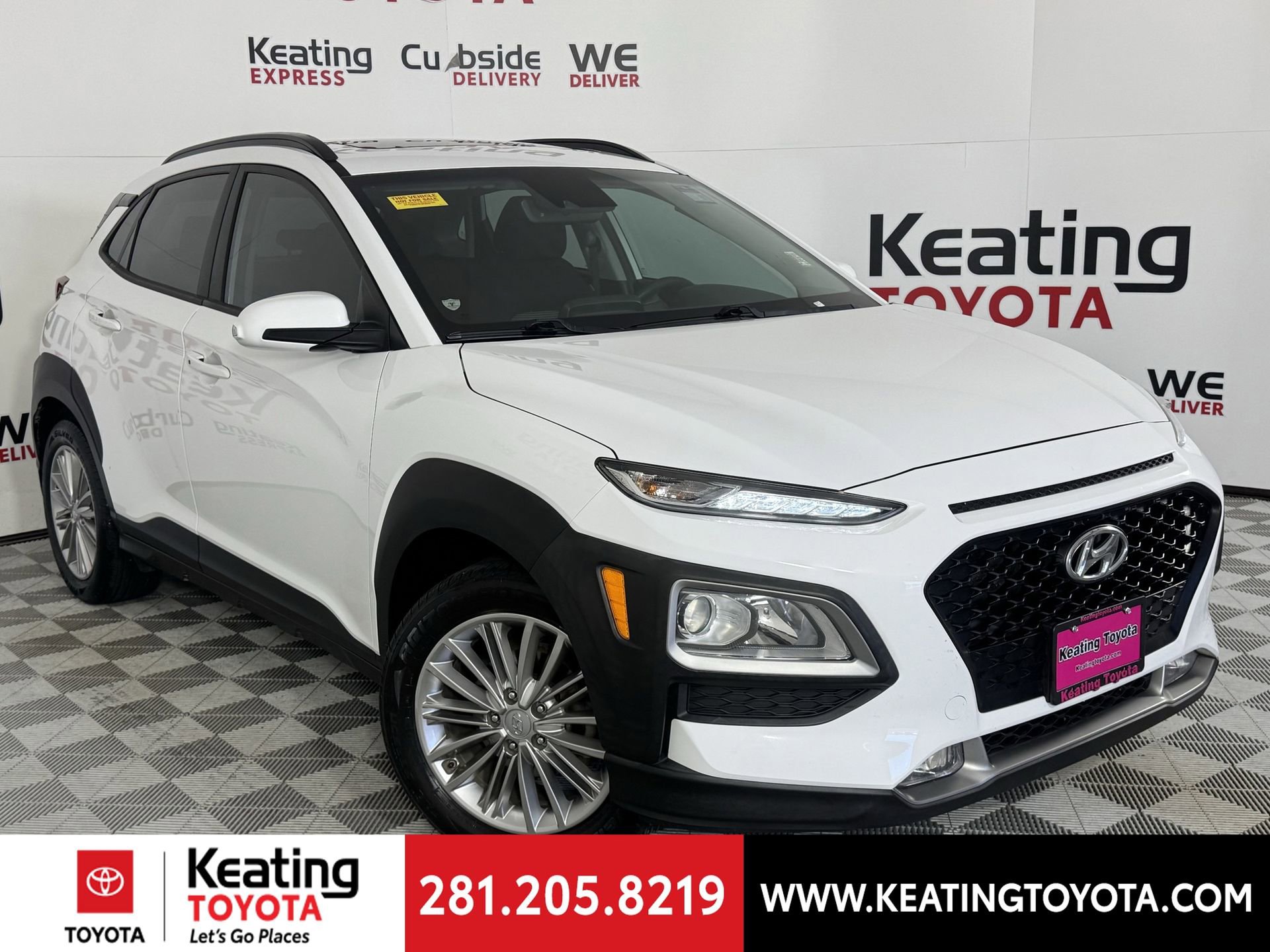 Used 2021 Hyundai Kona SEL Plus w/ Cargo Package image 2