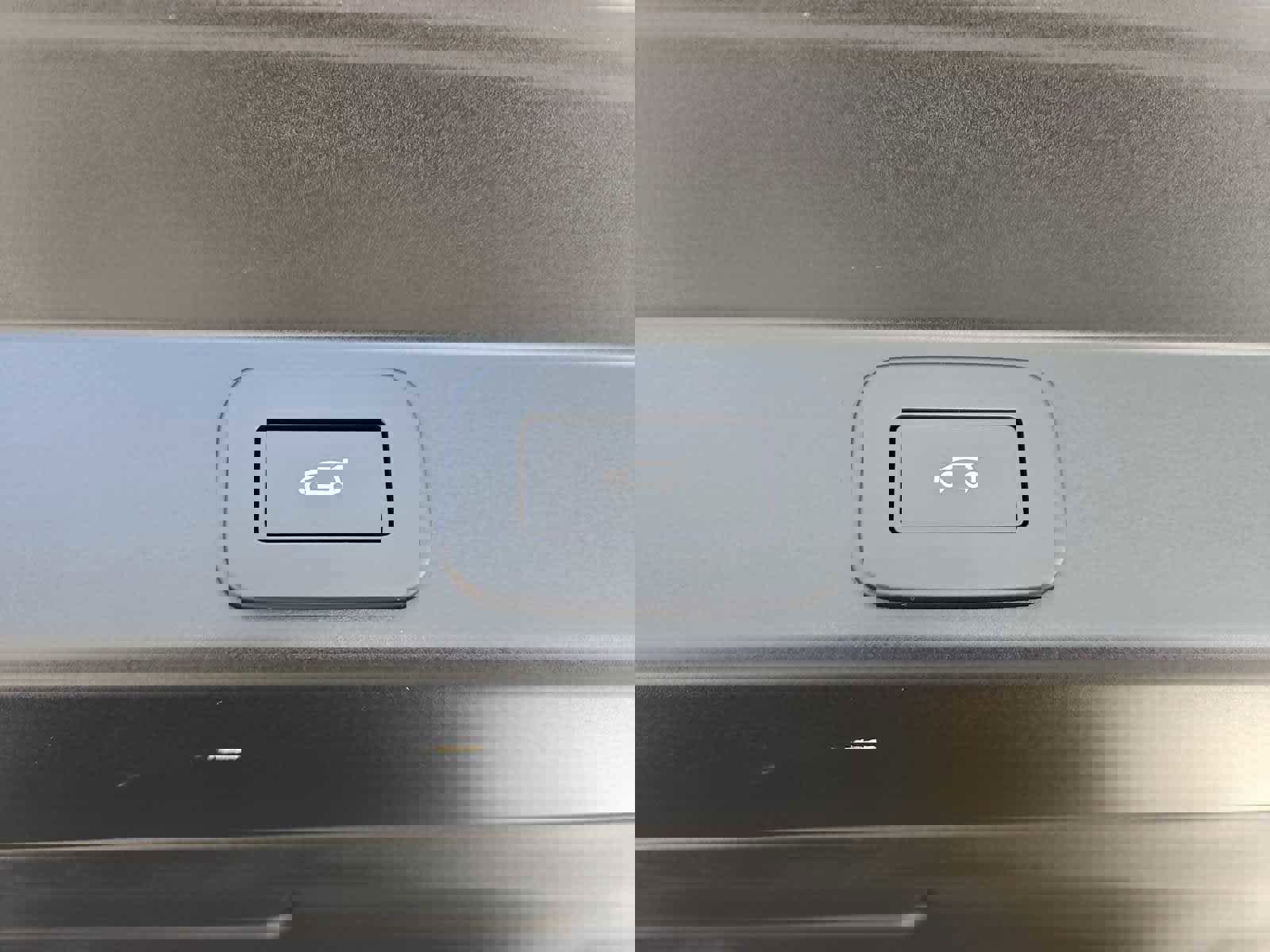 Used 2025 Land Rover Range Rover Sport Dynamic SE AWD/4WD image 35