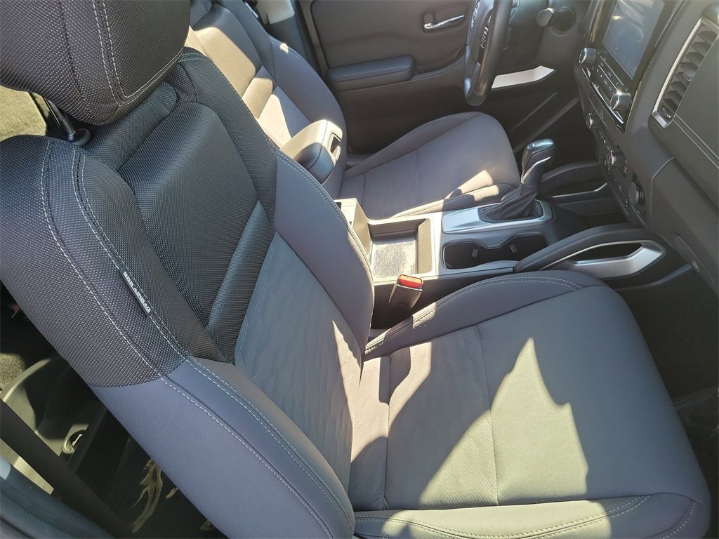 Certified 2023 Nissan Frontier SV w/ SV Convenience Package image 16