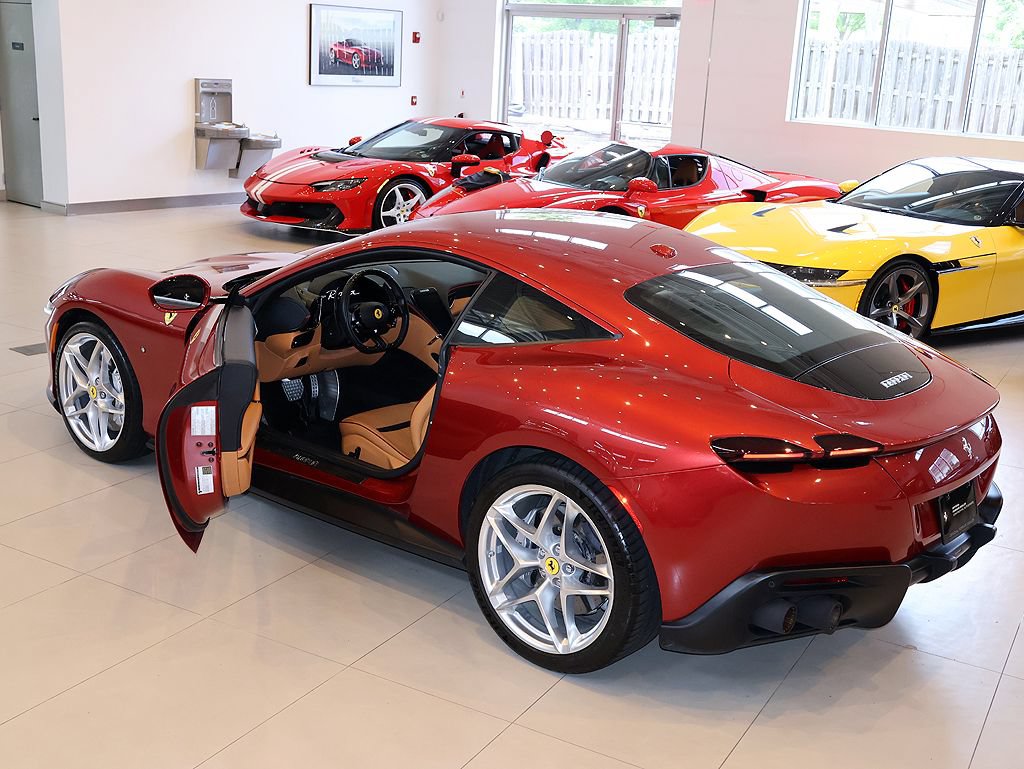 Certified 2022 Ferrari Roma RWD image 72