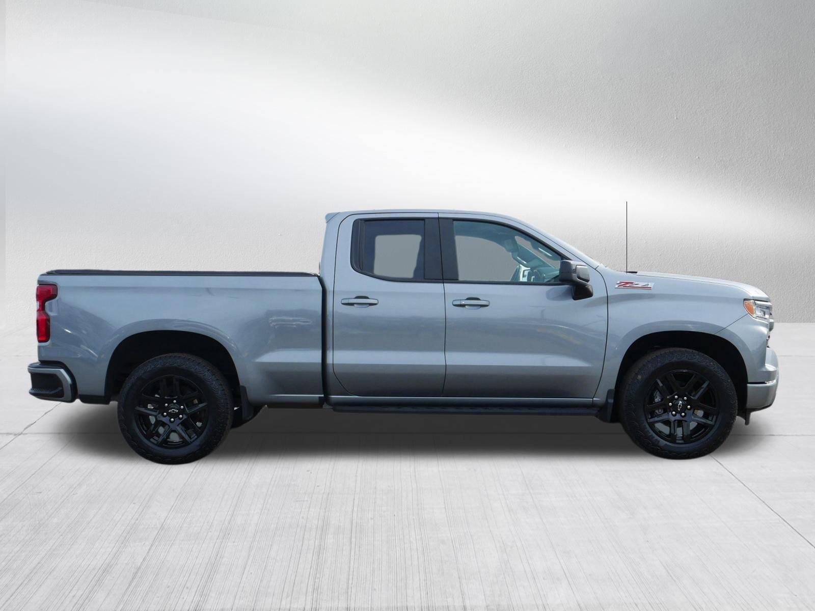 Used 2024 Chevrolet Silverado 1500 RST image 8