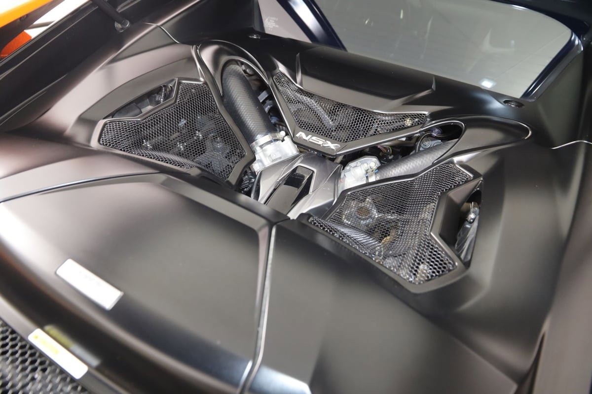 Used 2020 Acura NSX AWD/4WD image 25