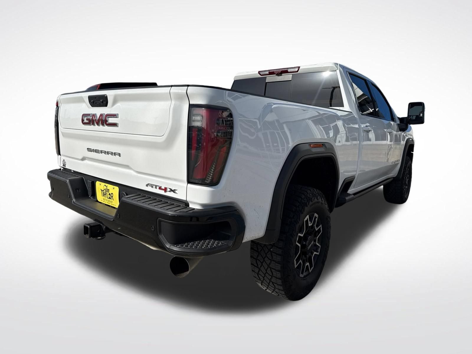 Used 2025 GMC Sierra 2500 AT4X AWD/4WD image 8
