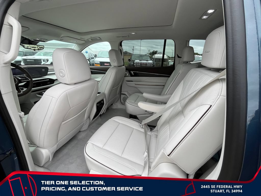 New 2026 Buick Enclave Avenir w/ Super Cruise Package AWD/4WD image 13