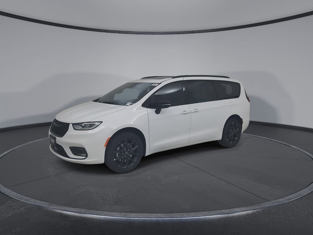 New 2026 Chrysler Pacifica Limited AWD/4WD image 7