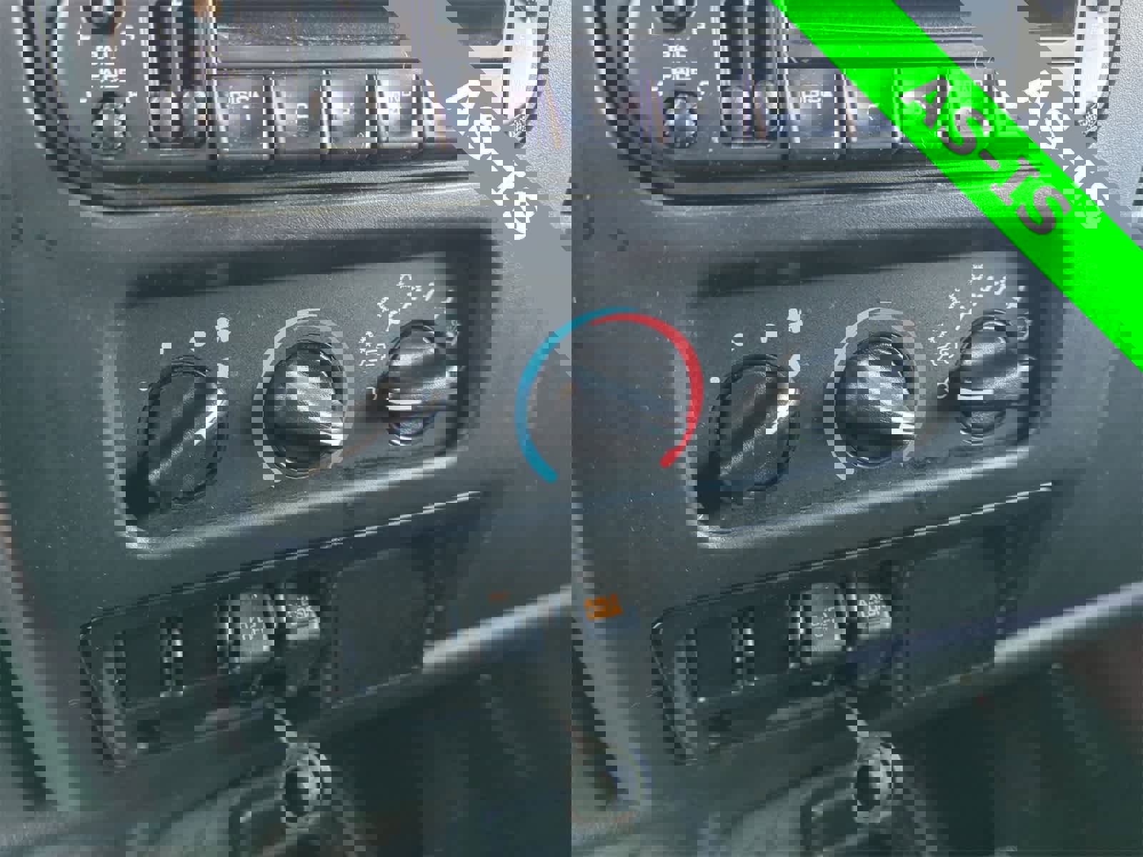 Used 2004 Jeep Wrangler Rubicon image 25