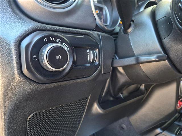 Used 2023 Jeep Wrangler Rubicon w/ LED Lighting Group AWD/4WD image 16