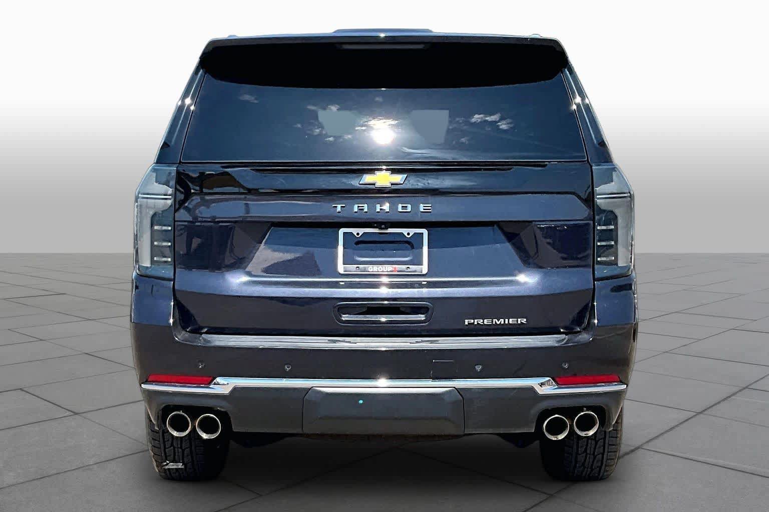 Used 2025 Chevrolet Tahoe Premier AWD/4WD image 4